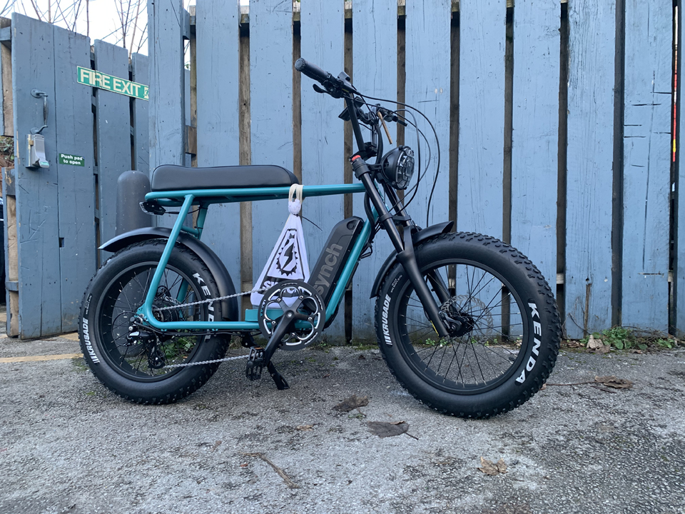 OCEAN BLUE: Mini Monkey 750W