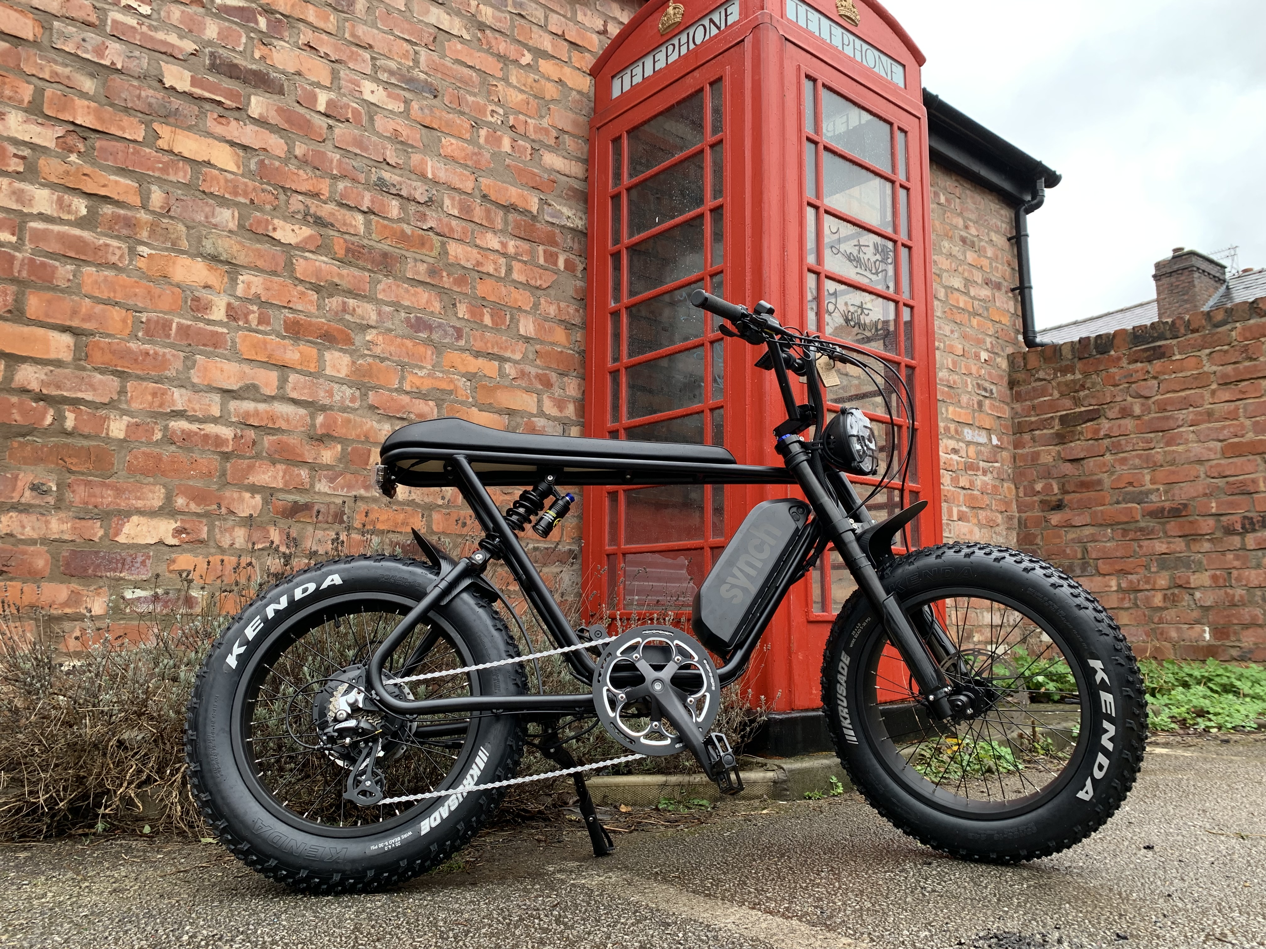 BLACK 750w: Super Monkey Ultra By A Door